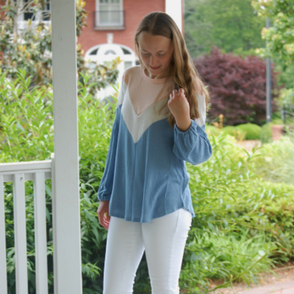 Spring / Summer/ Easter Top Pink White and Blue Top Hailey & Co - Picture 7 of 7